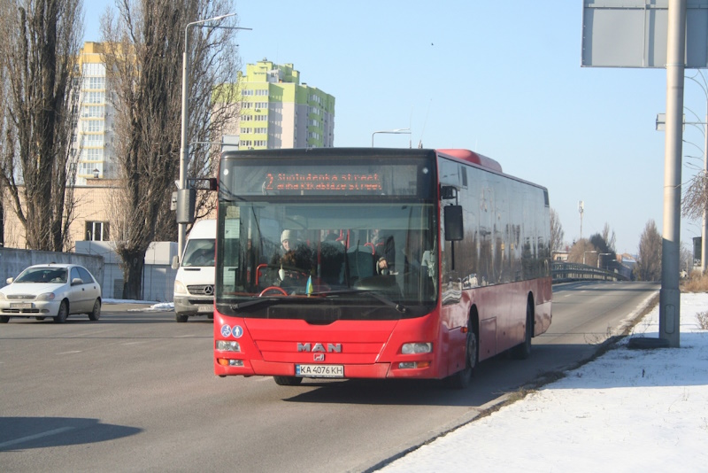 Автобус 2 Київ