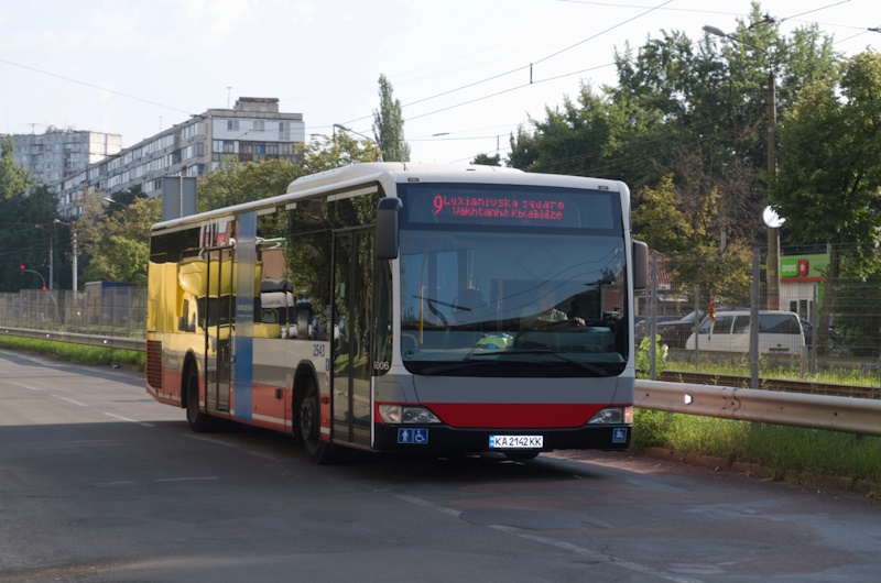 Автобус 9 Київ