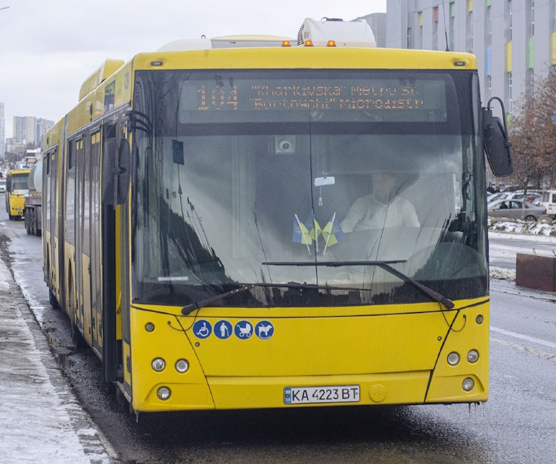 IMG_01 Автобус 104 Київ
