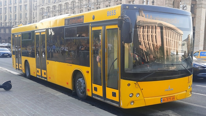 Автобус 114 Київ