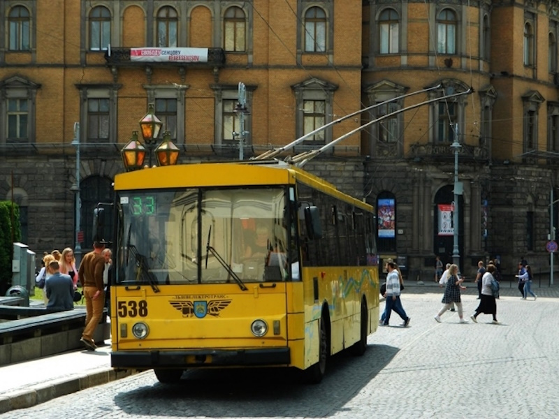 IMG_01 Тролейбус 33 Київ