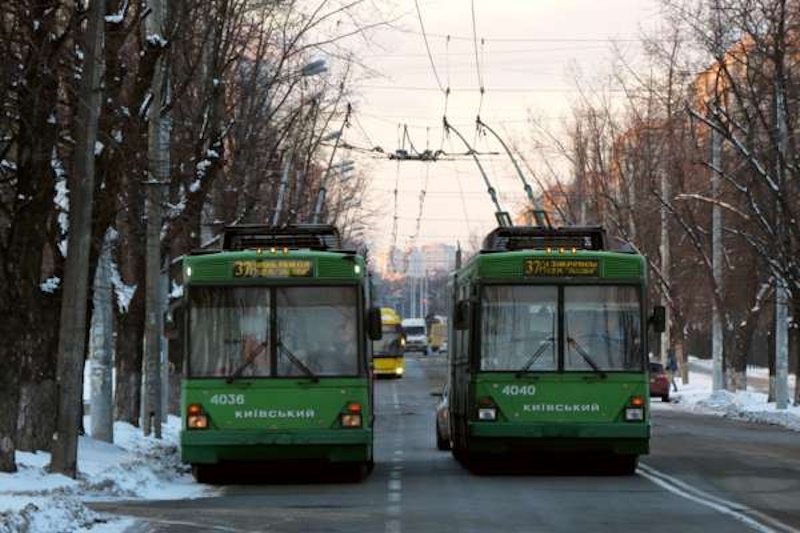 Тролейбус 37А Київ