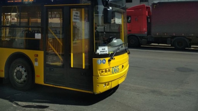 Тролейбус 40 Київ