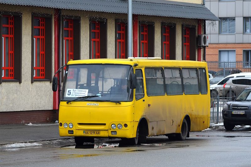 Автобус 5 Київ