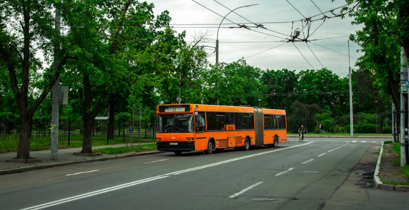 Автобус 33 Київ