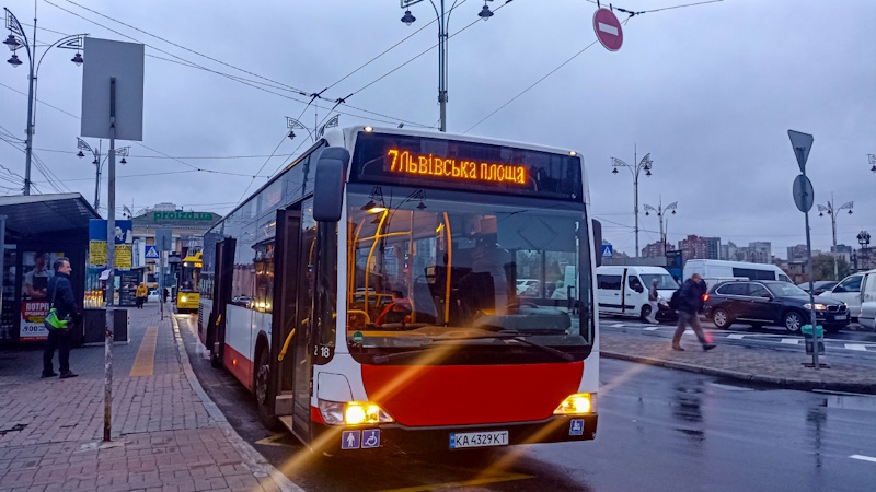 Автобус 7 Київ