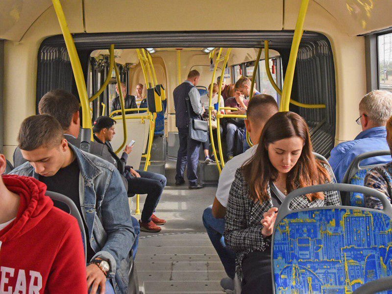 Тролейбус 16 Київ