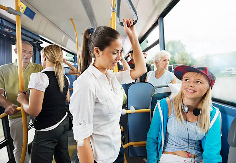 Тролейбус 18 Київ