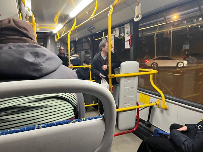 Тролейбус 27 Київ