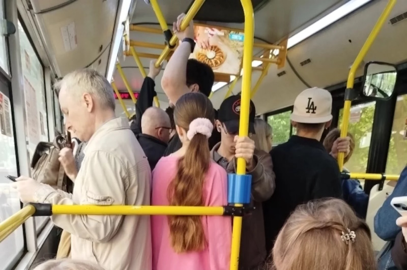 Автобус 37 Київ