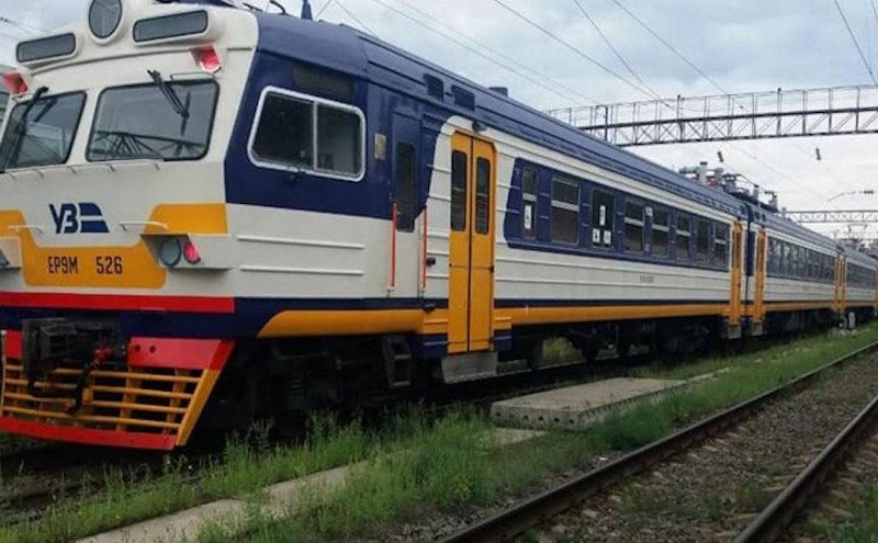 Електричка Ніжин–Київ