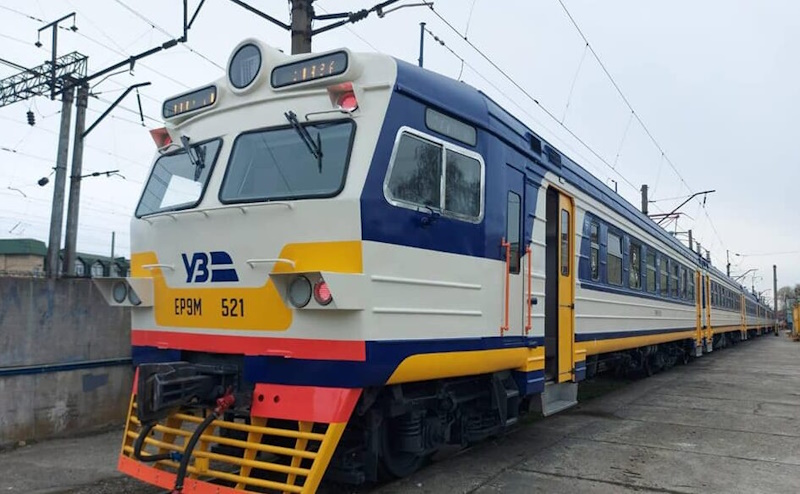 IMG_01 Електричка Київ — Малин