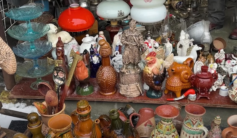 Барахолка на Почайній