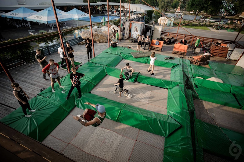 Батутні парки в Києві