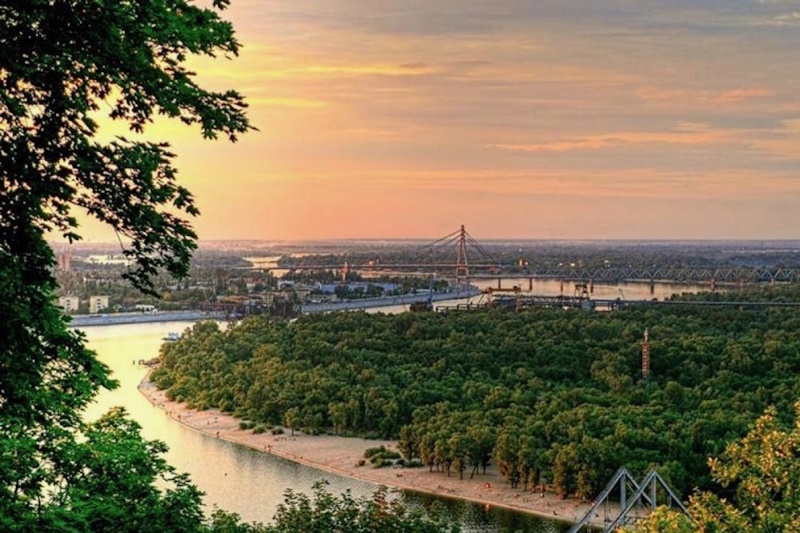 Популярні пляжі Києва