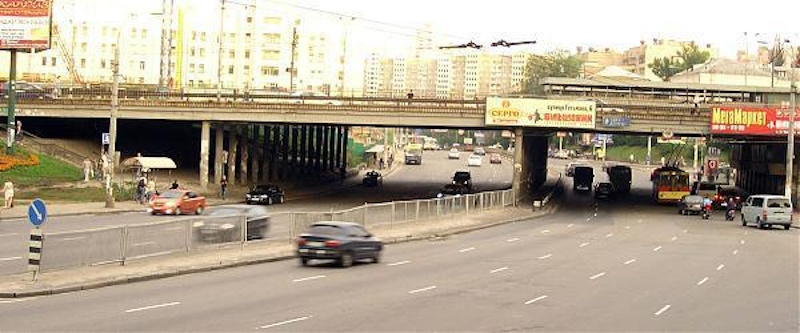 Індустріальний шляхопровід і шляхопровід на Чоколівці