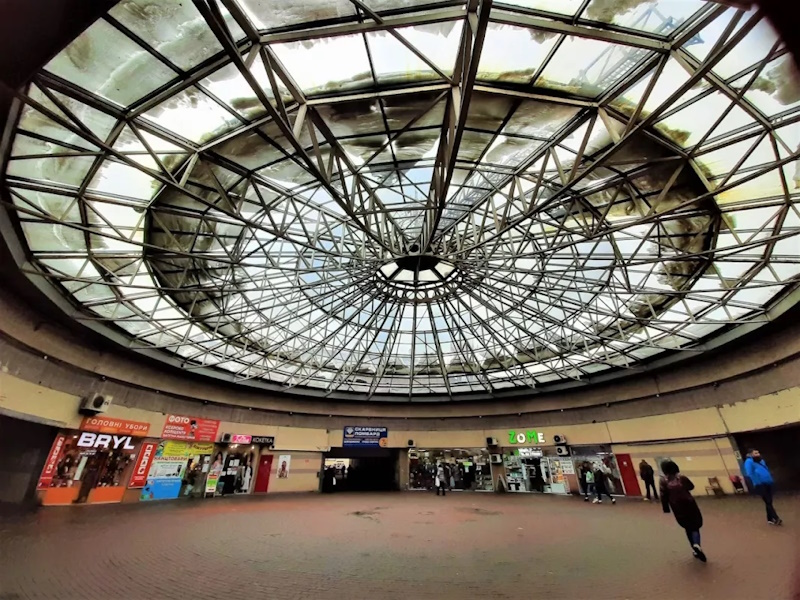 Севастопольська площа Київ