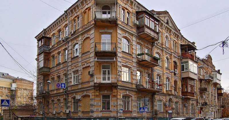 Вулиця Рейтарська