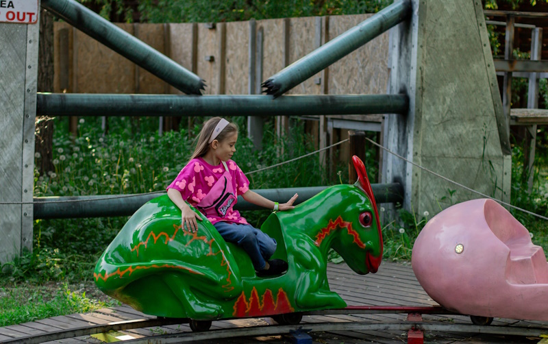 Парк динозаврів Київ